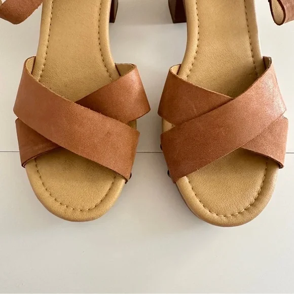 Lucky Brand Women's Haidlee Strappy Block Heel Sandals Latte Tan Color sz 9.5M - Picture 5 of 16